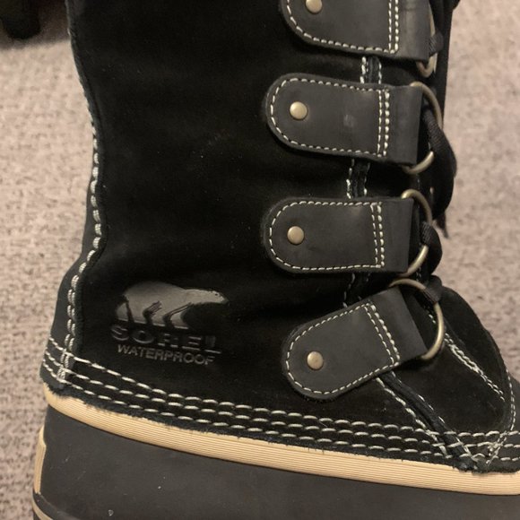 Sorel-- Joan of Ark Waterproof Boots! Black/Quarry - Picture 4 of 6